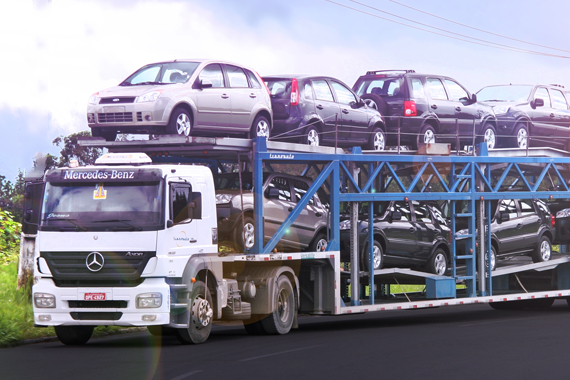 Serviço de Transporte de Veículos